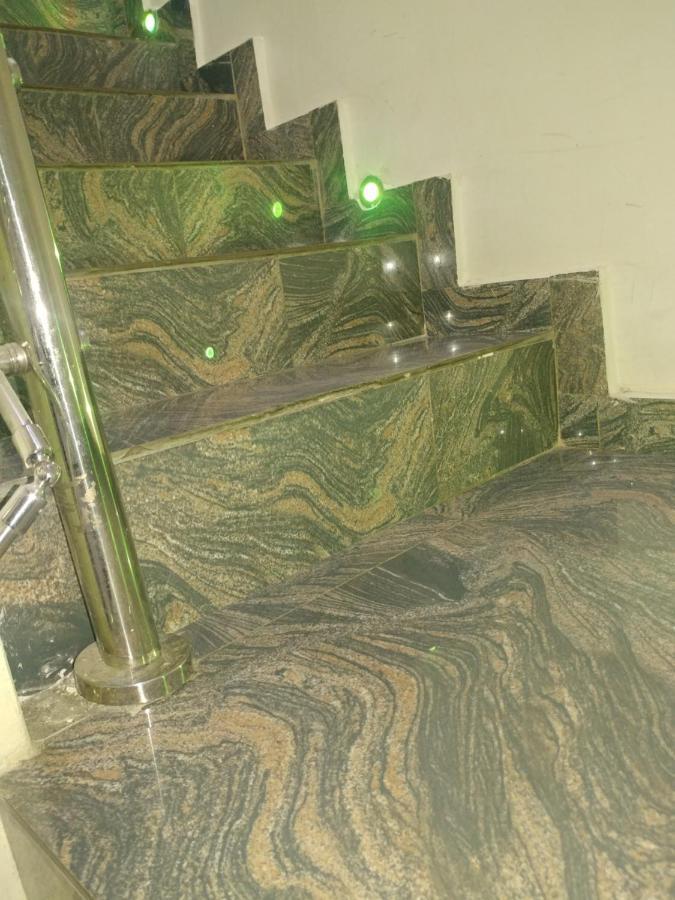 Appleville Suites Ikeja Buitenkant foto