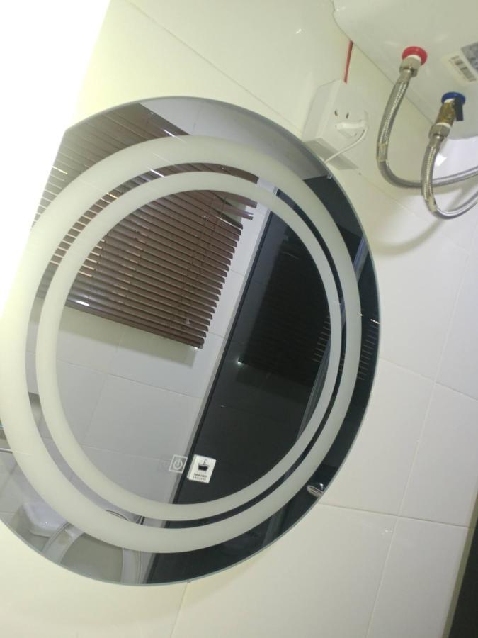Appleville Suites Ikeja Buitenkant foto